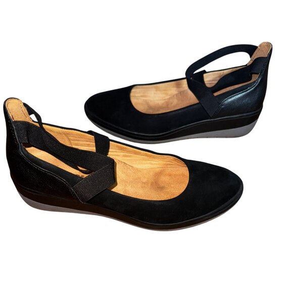 Vionic Black Suede Leather Wedge Mary Jane Shoes Size 8.5 Comfort Classic Cute - Picture 1 of 7